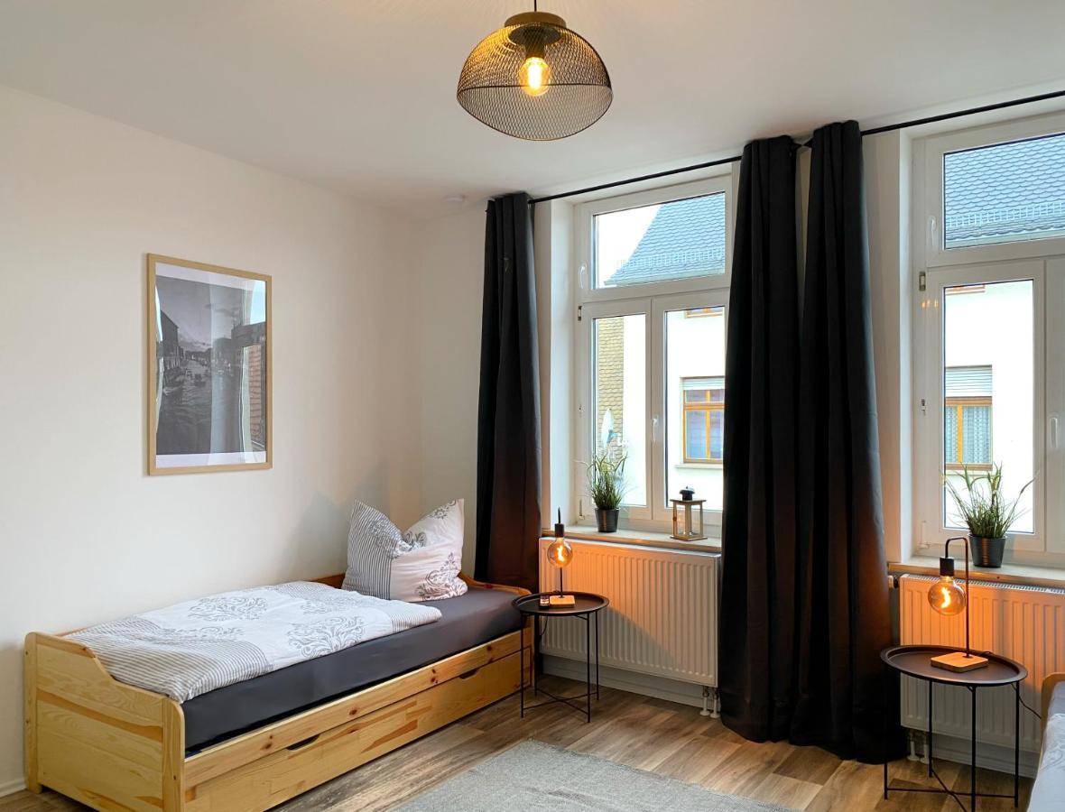 Elbnahe Ferienwohnung Mit 2 Schlafzimmern Coswig  Exterior foto